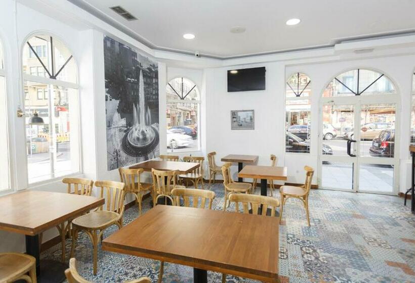 Hotel Hostal Costa Coruña