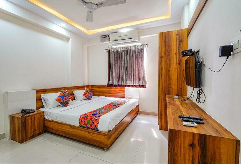 Hôtel Oyo 91217 Nr Comforts