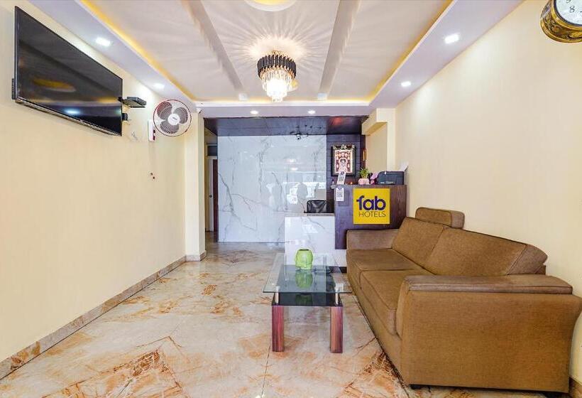 Hôtel Oyo 91217 Nr Comforts