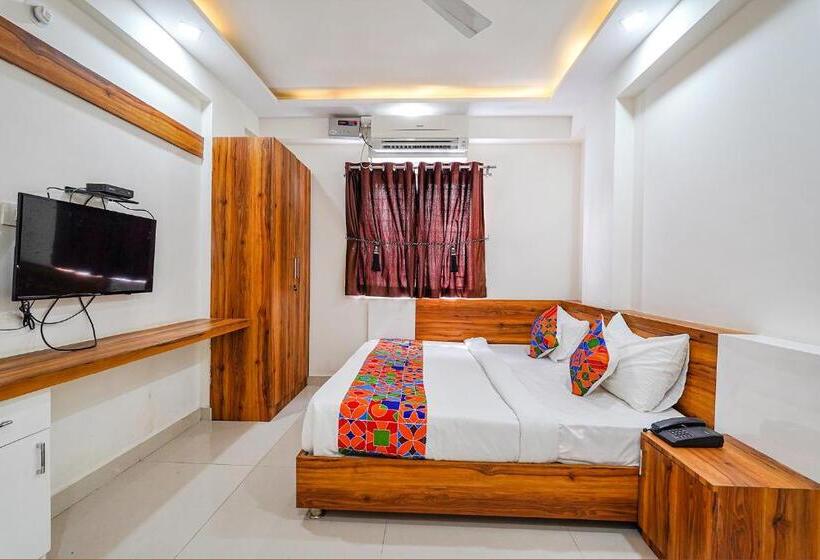 Hôtel Oyo 91217 Nr Comforts