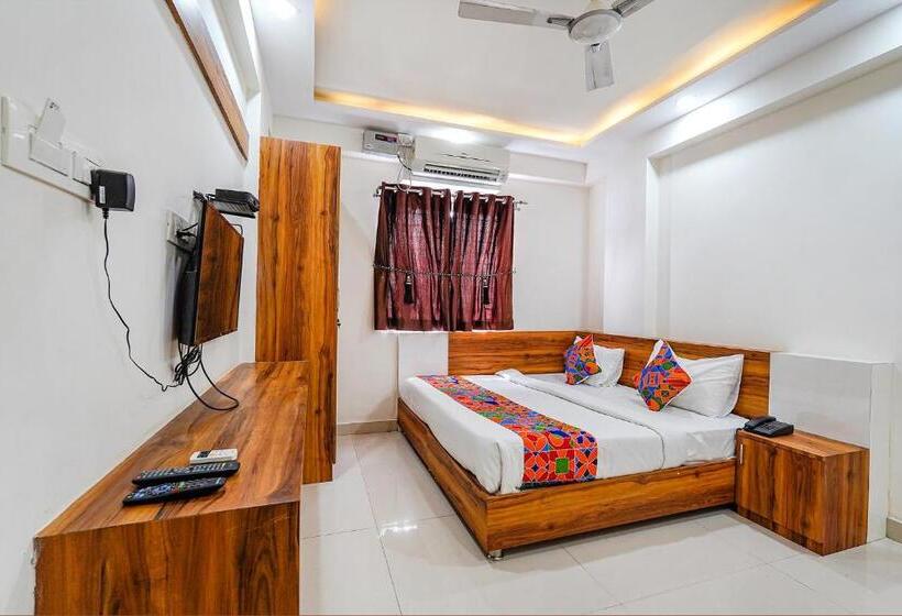 Hôtel Oyo 91217 Nr Comforts