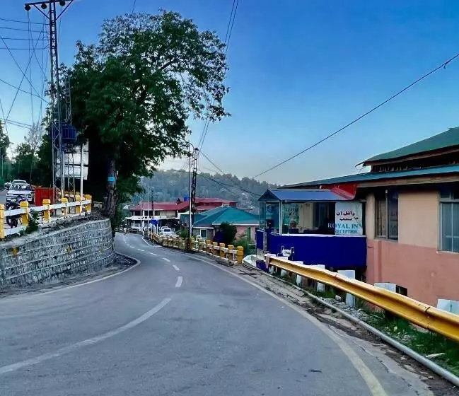 هتل Royal Inn