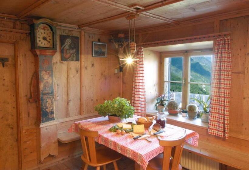 فندق Schoenleithof