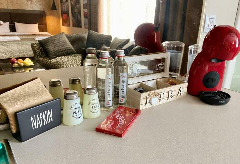 Luxury Apartments Ivon