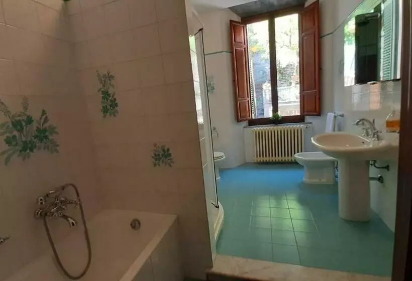 ペンション Casa Piera
