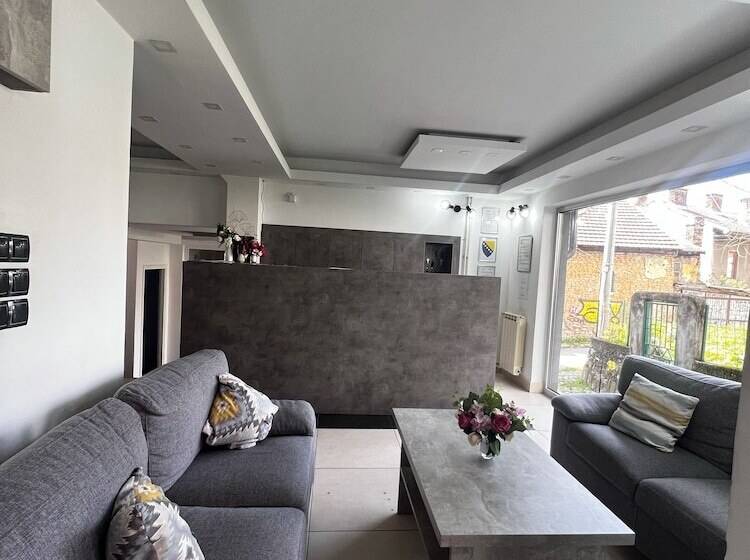 تختخواب و صبحانه Begić