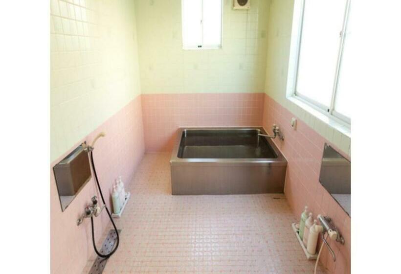 فندق Business Ryokan Yokohama   Vacation Stay 99813v