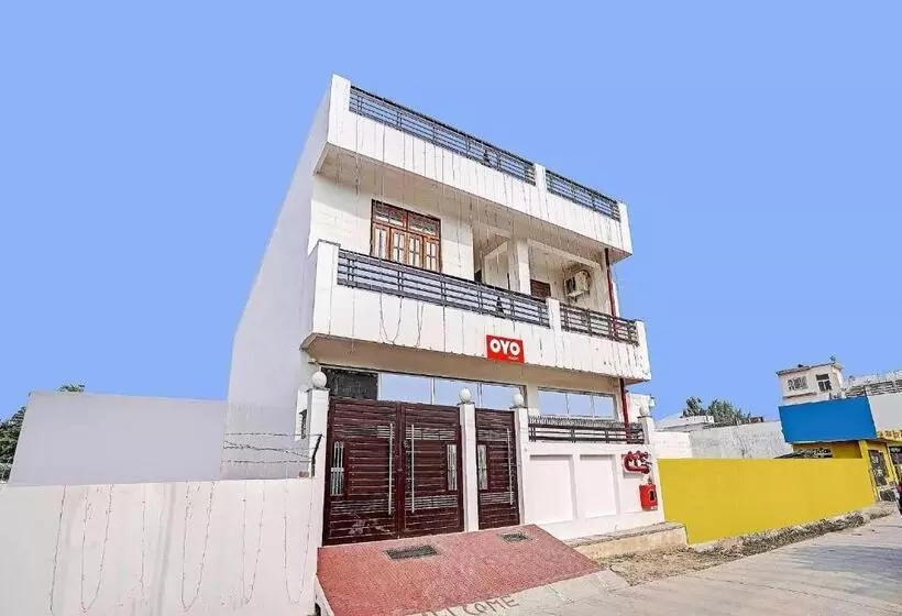 ホテル Flagship Visitor Guest House