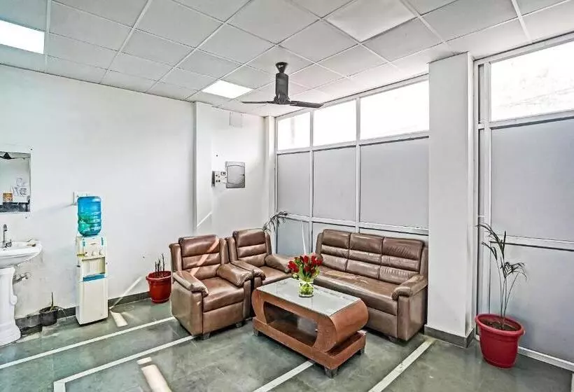 ホテル Flagship Visitor Guest House