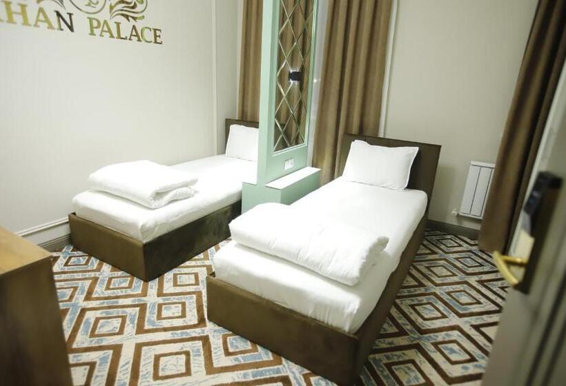 هتل Khan Palace