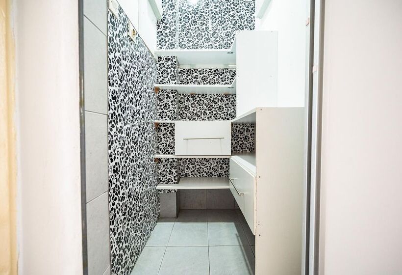 Modern 1bdr Apartment Near City Center