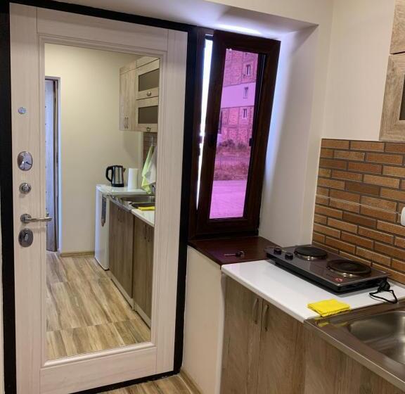 پانسیون Arman S House Sevan