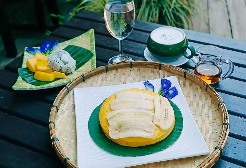 ペンション Ou River House