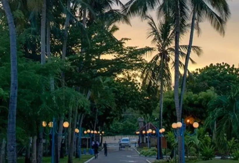 پانسیون Sarova Whitesands Beach Resort And Spa With Amazing View