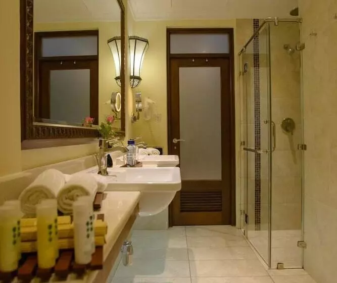 پانسیون Sarova Whitesands Beach Resort And Spa With Amazing View