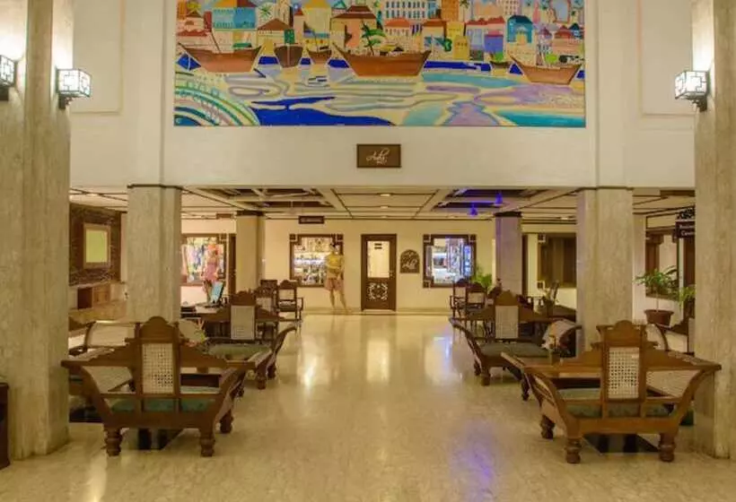 پانسیون Sarova Whitesands Beach Resort And Spa With Amazing View