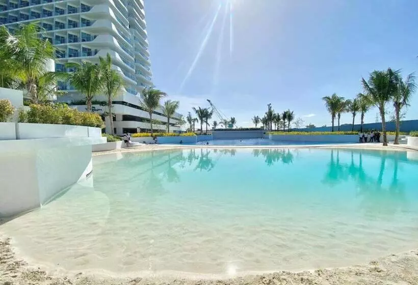 Real Serene Suite By Azure North