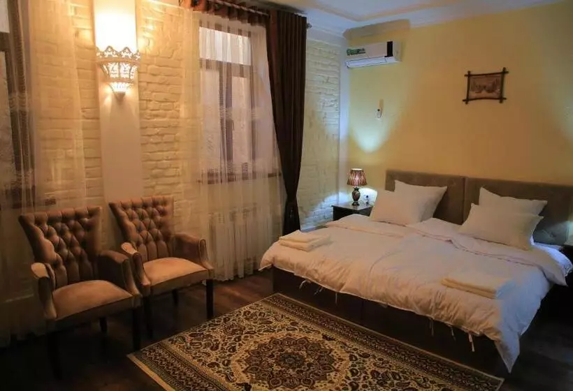 Aamiaismajoitus (B&B) Boutique Hotel Kamila