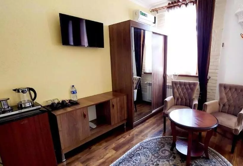 Aamiaismajoitus (B&B) Boutique Hotel Kamila