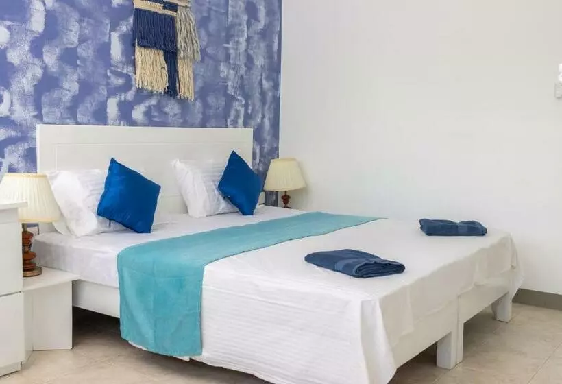 ホテル Bohemian Villa   Negombo