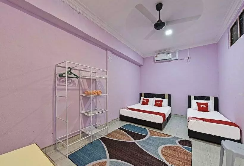 Hotelli Oyo 90551 Zn Mix Homestay & Roomstay