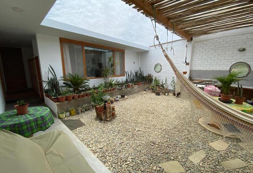 פנסיון Casa Náutica Beach Guesthouse For Kiters & Surfers