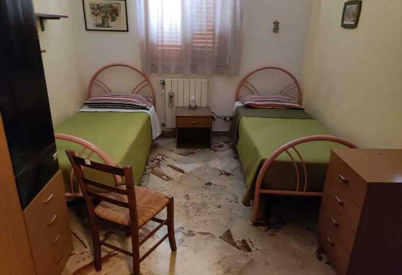 פנסיון La Maison