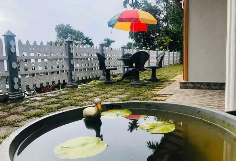 Pensão New Elkaduwa Loft