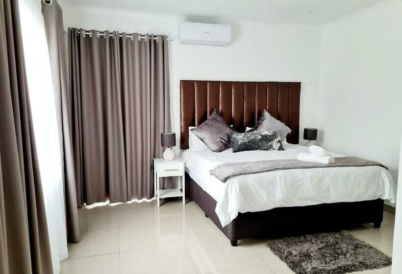 פנסיון Oyster Guest House