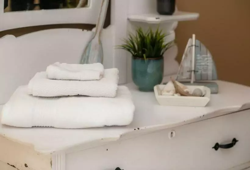 Retkeilymaja Pepperell Place Inn Inc