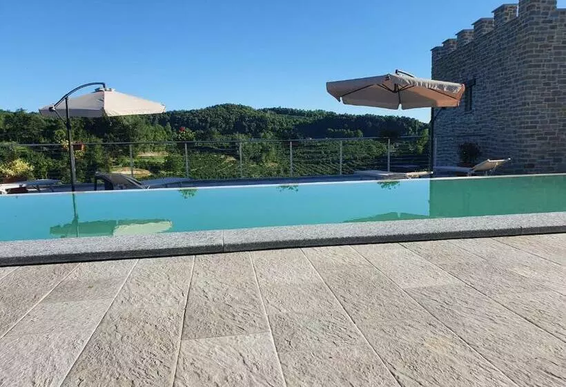 Aamiaismajoitus (B&B) Villa Alta Langa