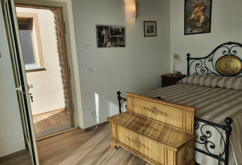 Bed and Breakfast Villa Alta Langa