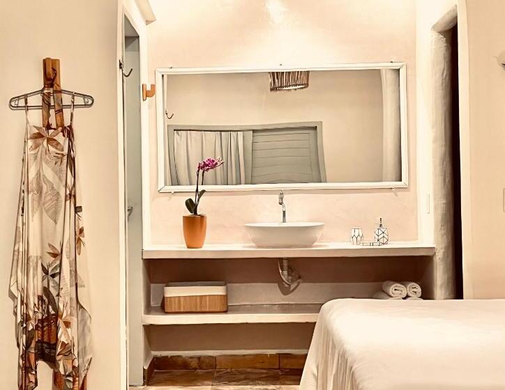 Пансион Maravista Guest House