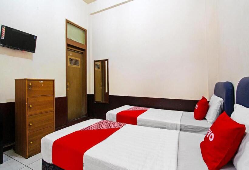 Otel Oyo 91354 Mutiara