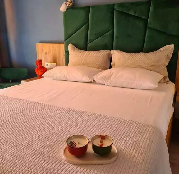 Aamiaismajoitus (B&B) Ekin Otel Göcek