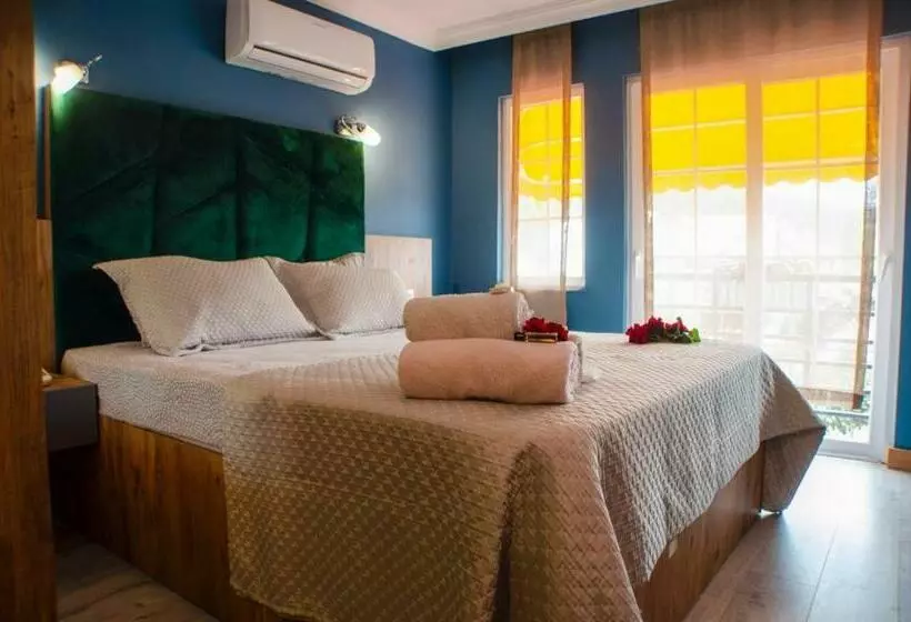 Aamiaismajoitus (B&B) Ekin Otel Göcek