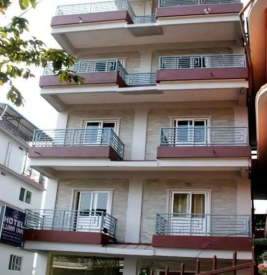 تختخواب و صبحانه Luma Inn