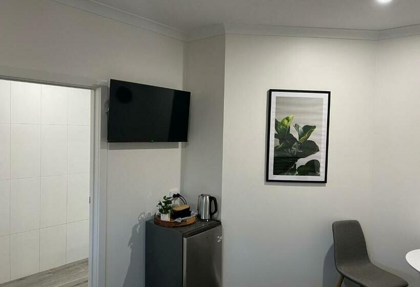 Bendigo Botanic Motel With King Beds Refurbished 2022