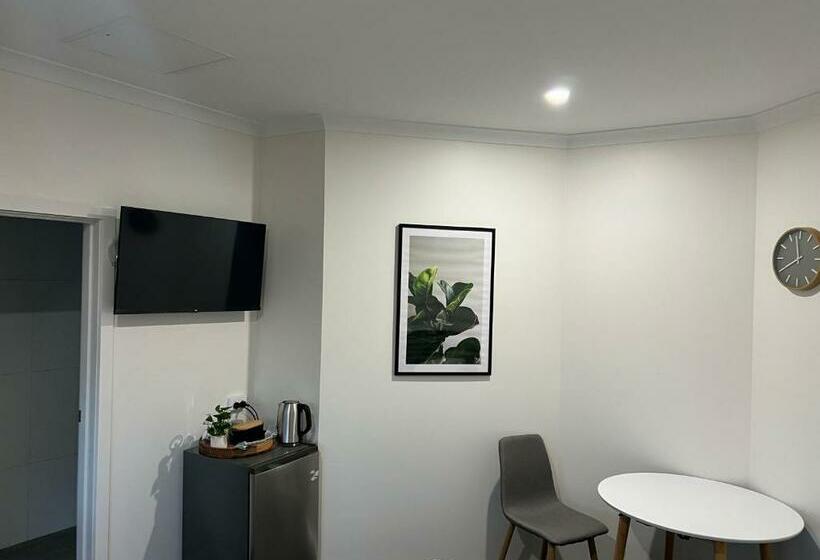 Bendigo Botanic Motel With King Beds Refurbished 2022