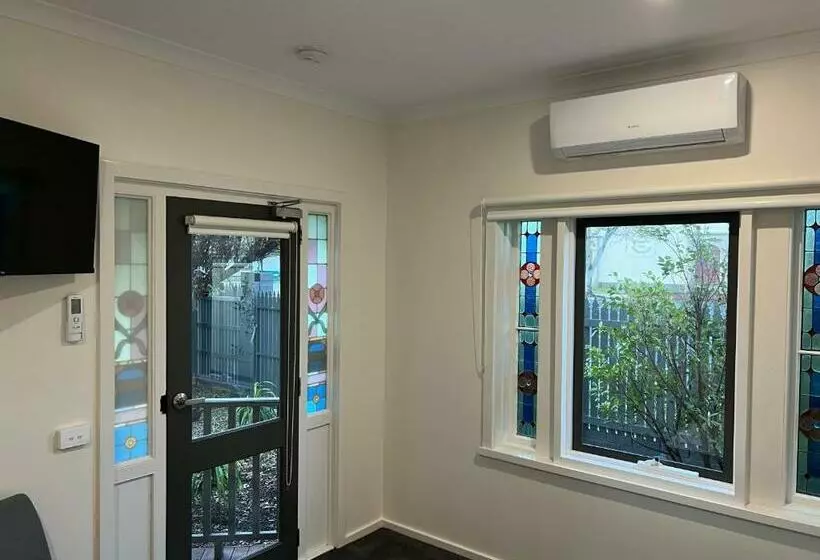 Bendigo Botanic Motel  With King Beds Refurbished 2022