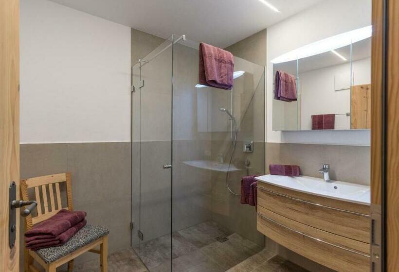 ホテル Bergappartement Kink