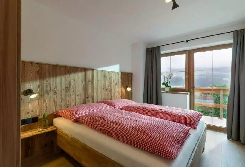 ホテル Bergappartement Kink