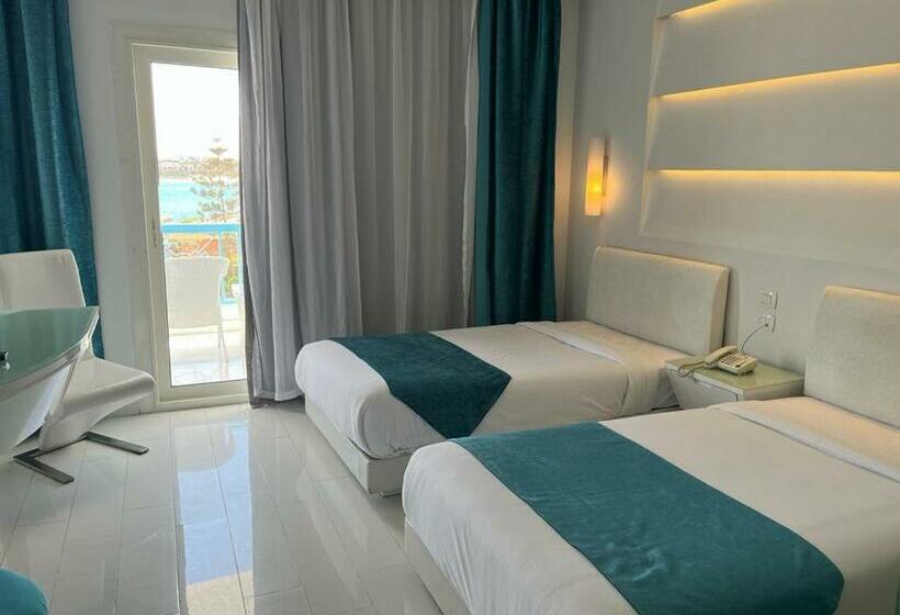 هتل Golden Palace Marina