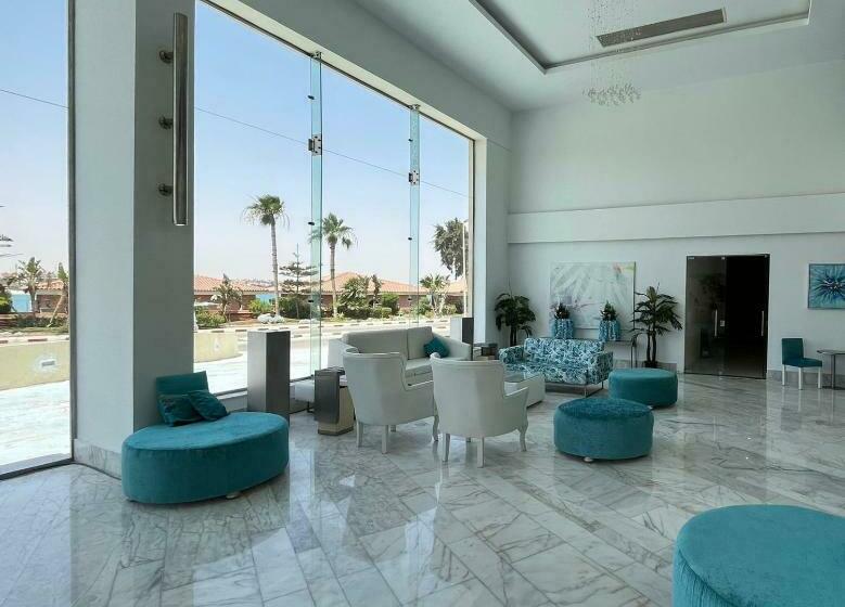 هتل Golden Palace Marina