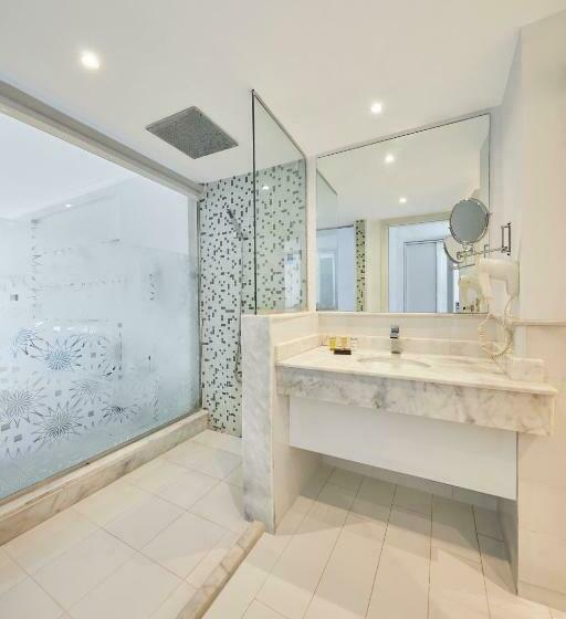 هتل Golden Palace Marina