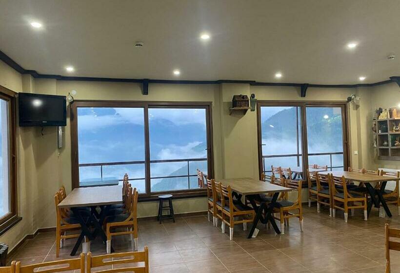 ホテル Meşei̇çi̇ Butik