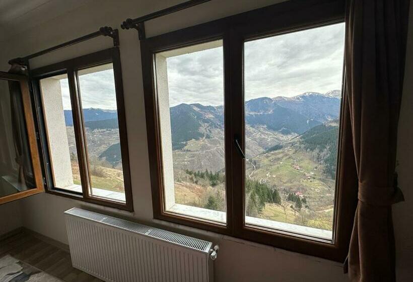 ホテル Meşei̇çi̇ Butik