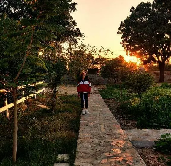 Hotelli Vriksh Jawai The Farm Stay