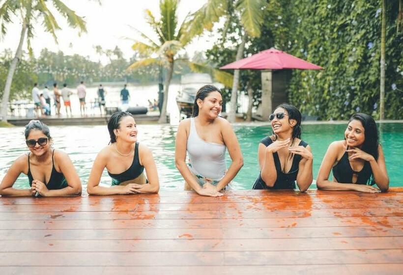 بنسيون River Arc