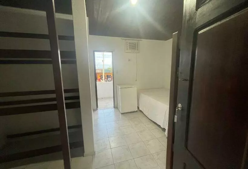 Pousada Allamandas Feliz